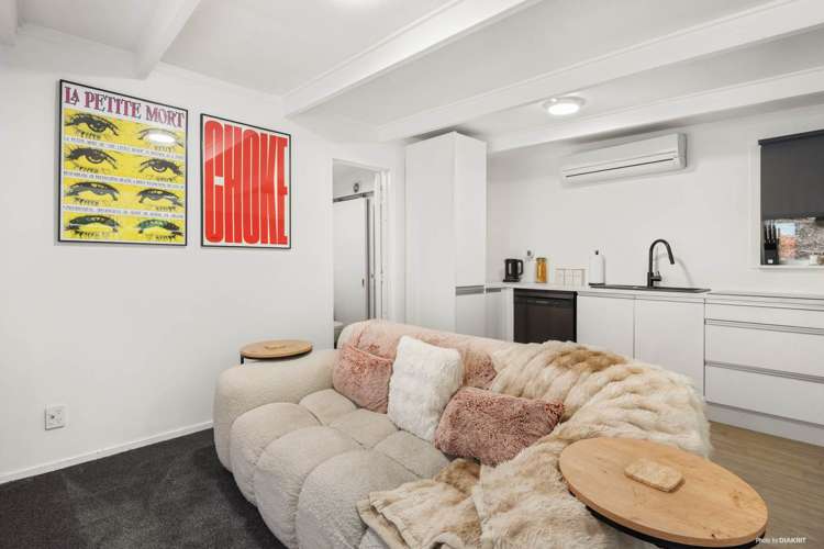 160 Laingholm Drive Laingholm_8