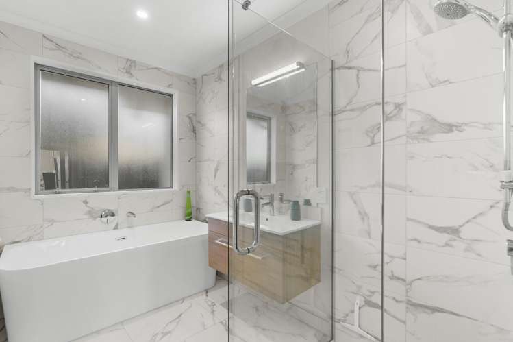 42 Contrail Street Wigram_12