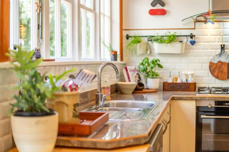 94 Norton Park Grove Waterloo_18