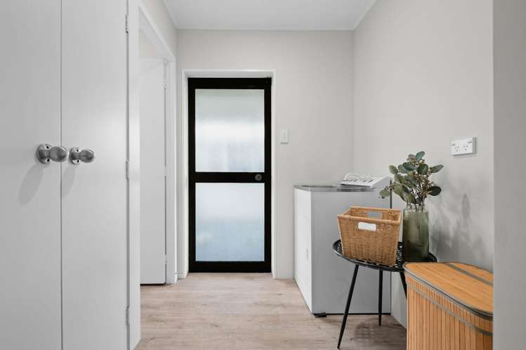 11 Mountbatten Place Dinsdale_16