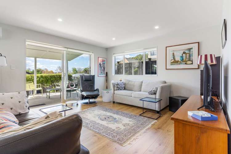 513a West Coast Road Glen Eden_5