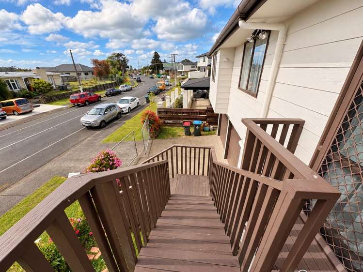  76 Staveley Avenue Mount Roskill_14