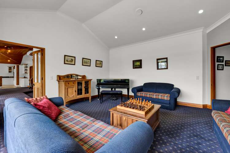 211 Tawhiti Road Hawera_15