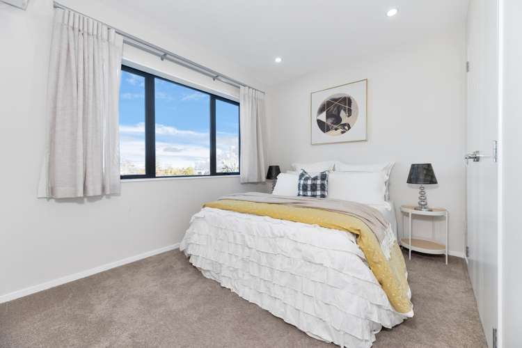 1/18 Hutchinsons Road Bucklands Beach_10