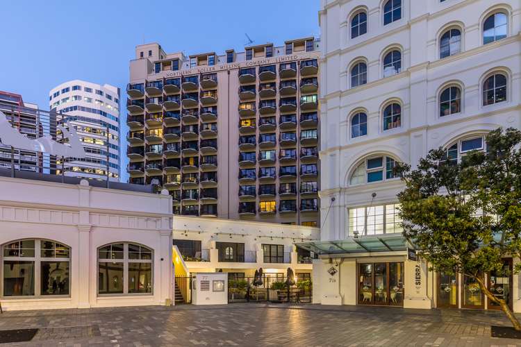 7b/23 Emily Place Auckland Central_13