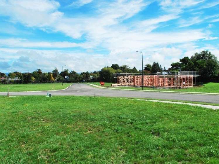 33 Tarata Grove Masterton_13