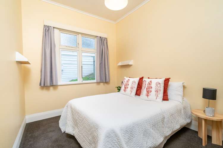 32 Bernard Street Kenmure_7