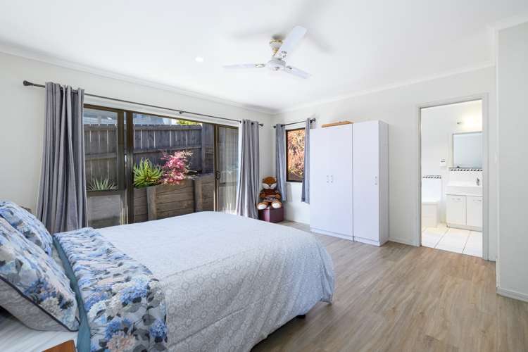 79 Waterside Drive Pyes Pa_14