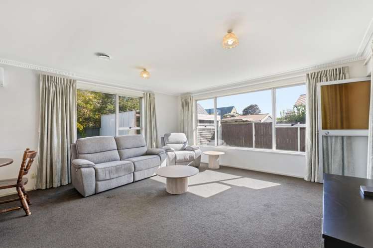 2/12 Bayswater Crescent Bromley_3