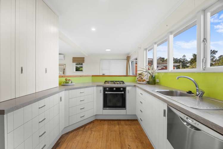 1/2 Jutland Street Mairangi Bay_7