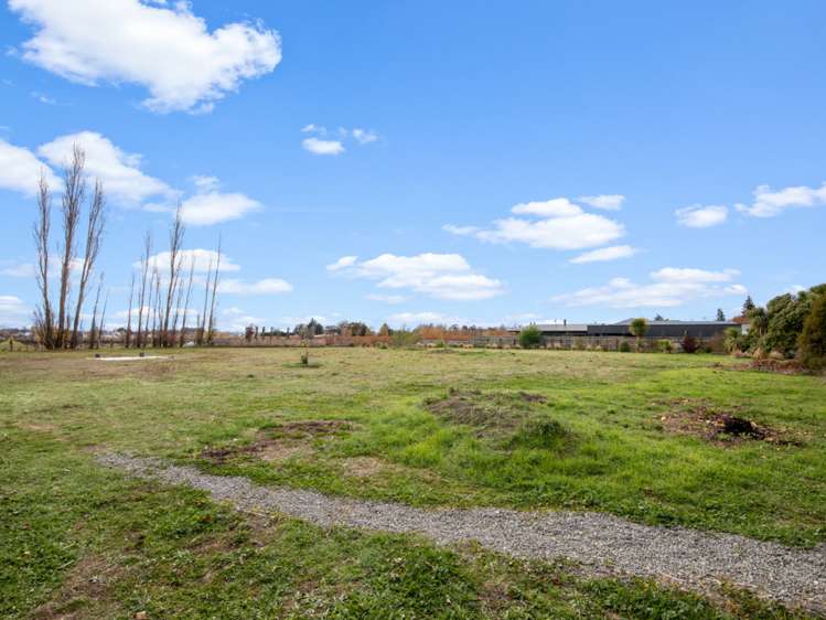 102 New Renwick Road Burleigh_16