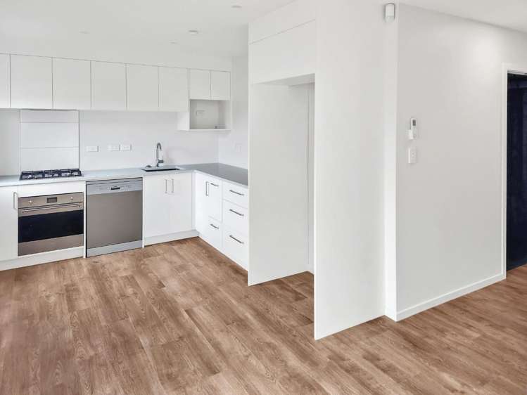 5/12 Mana Avenue 1360_2