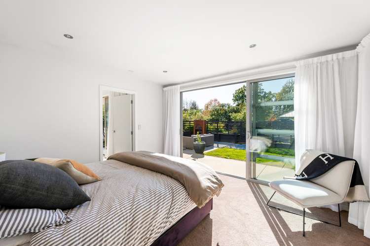 15 Hunt Place Albert Town_14