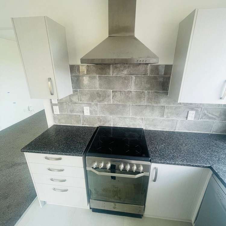 13 Chatsworth Crescent Pakuranga Heights_6