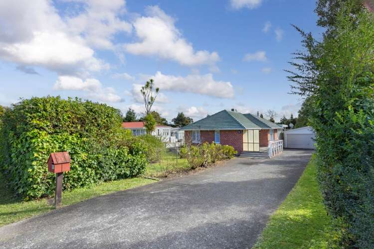 31 Fairdene Avenue Henderson_20