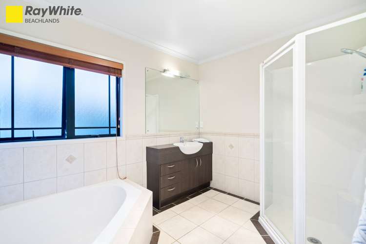 11 Tui Brae Beachlands_15