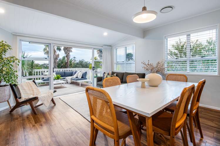 29 Cliff Road Torbay_7