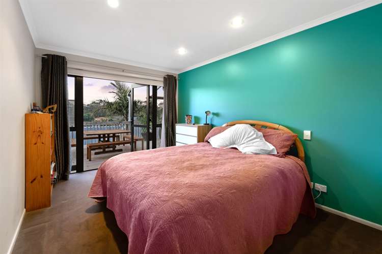 28 Hawaiian Parade Arkles Bay_19