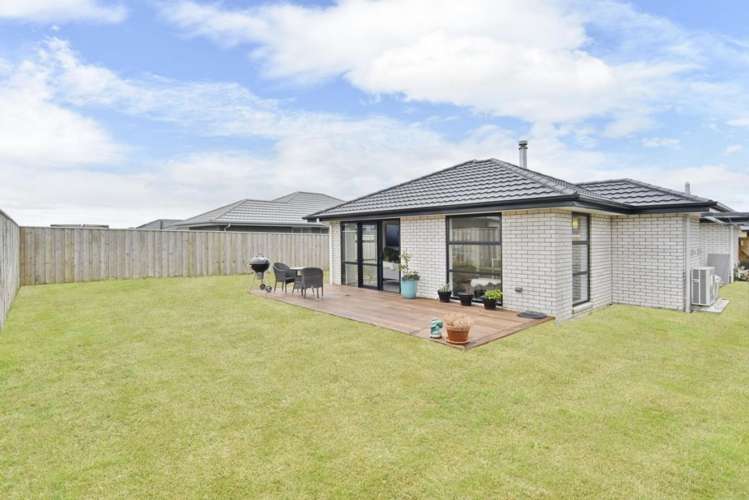 30 Quinn Crescent Woodend_17