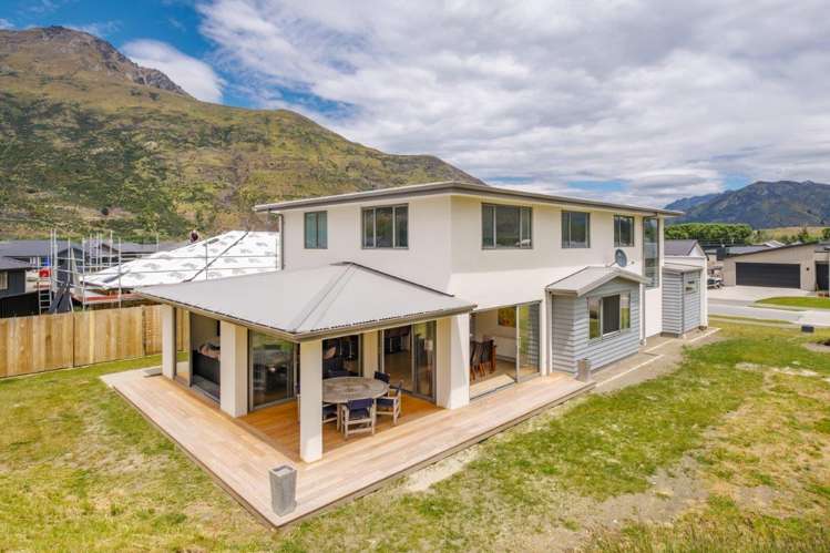 10 Peterley Road Lower Shotover_16