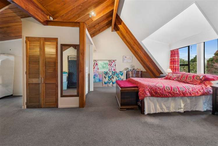 230 Ranolf Street Glenholme_10