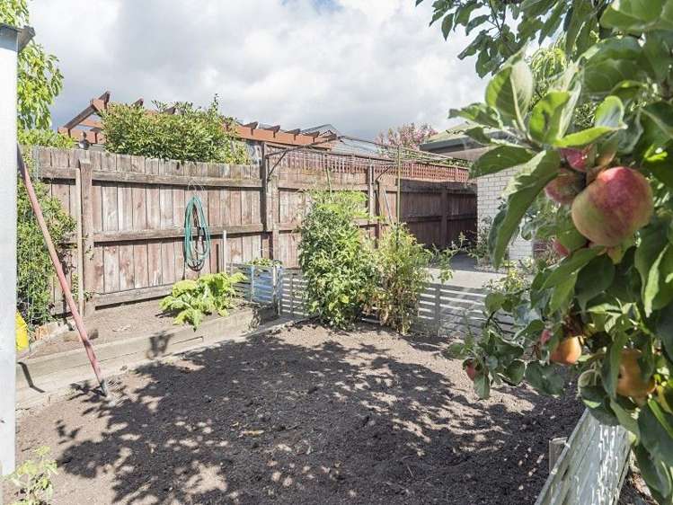 40 Aldinga Avenue Stoke_19