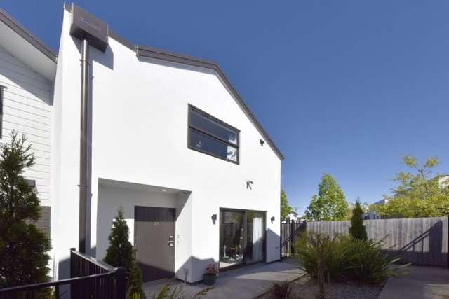 21/15 Bunyan Street Waltham_3