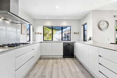 37 Amaretto Avenue_3