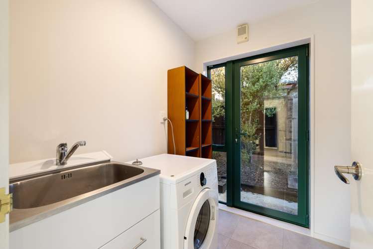 164 Queenspark Drive Parklands_17