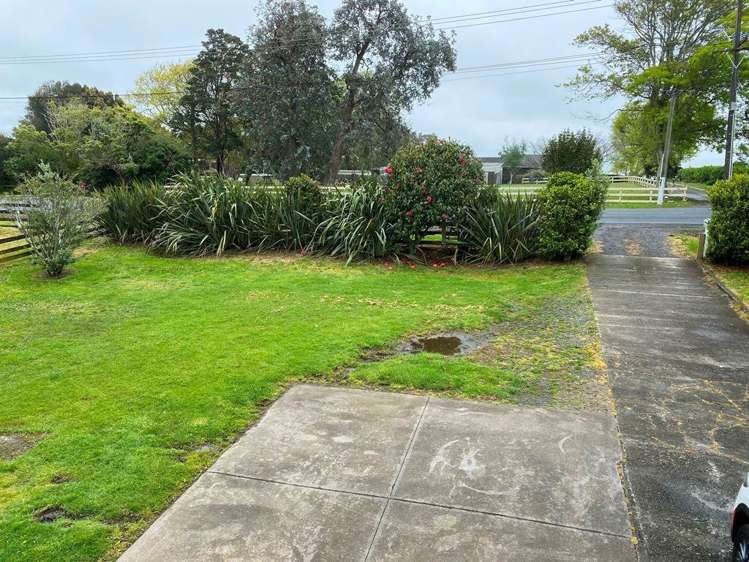 181 Redoubt Road Flat Bush_12