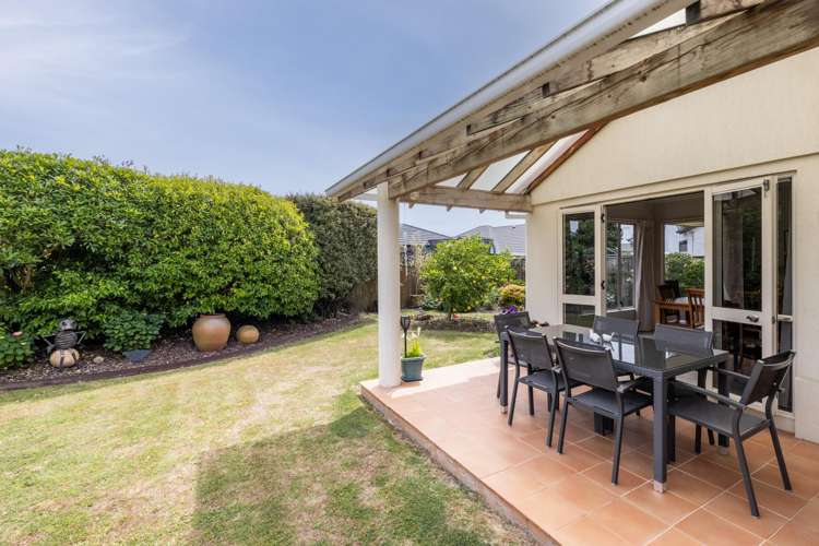 11 Bishops Close Greenmeadows_28