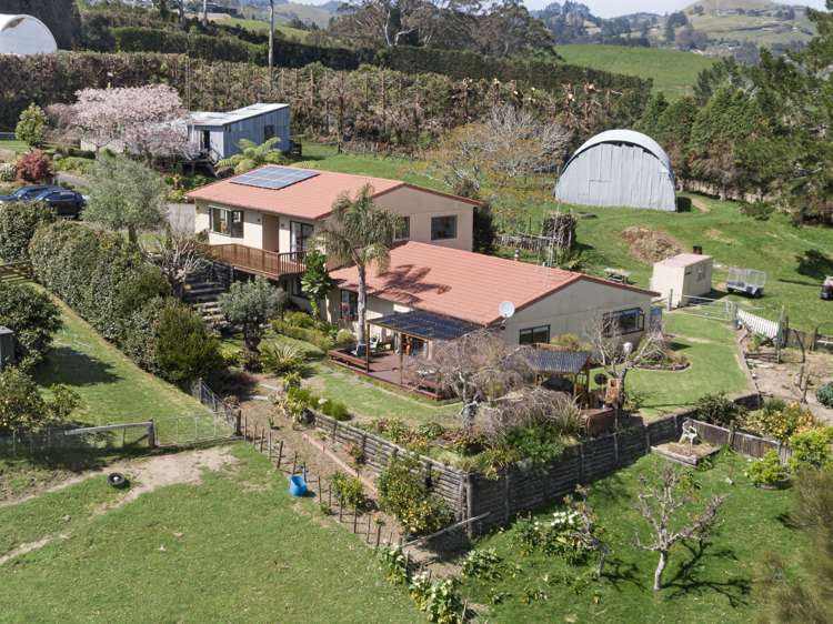 416 Kaitemako Road Welcome Bay_5