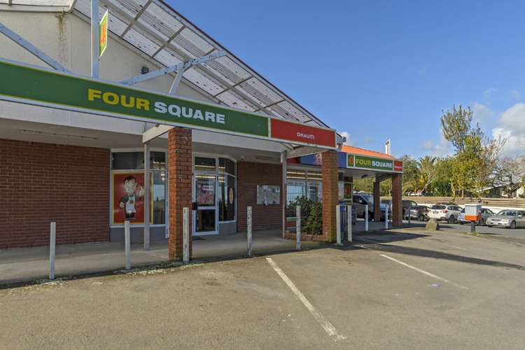 3 Austen Way Hairini_15