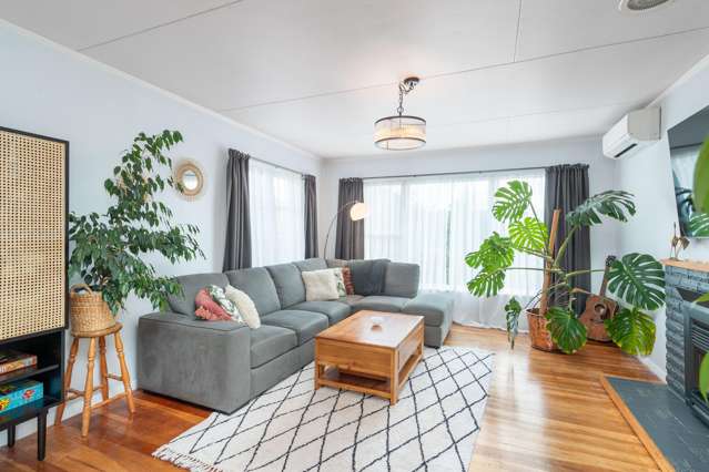 27 Amundsen Grove Stokes Valley_3