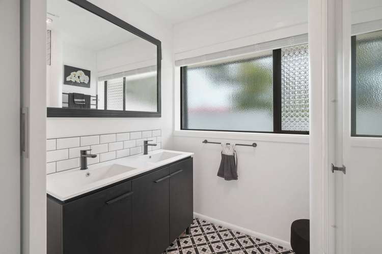 13 Parker Street Hornby_12