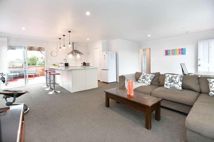 18 Aitkenhead Court Parakai_5