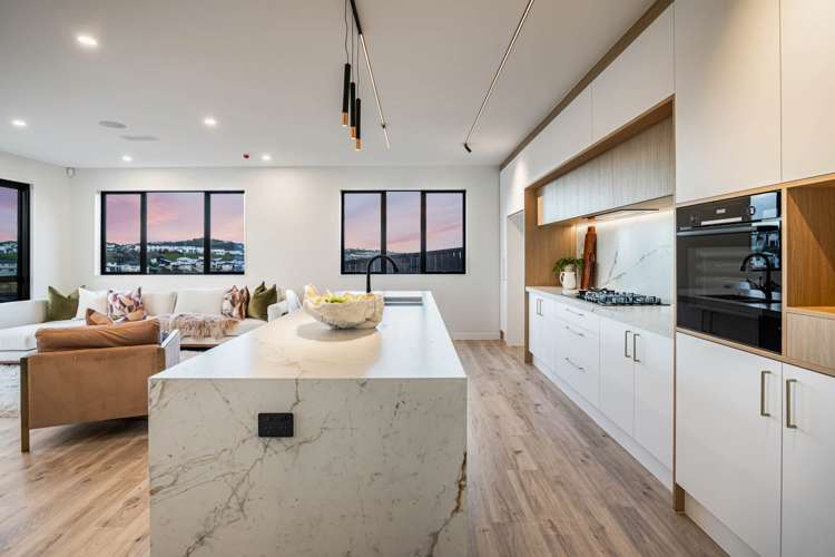 97 Skulander Crescent_1