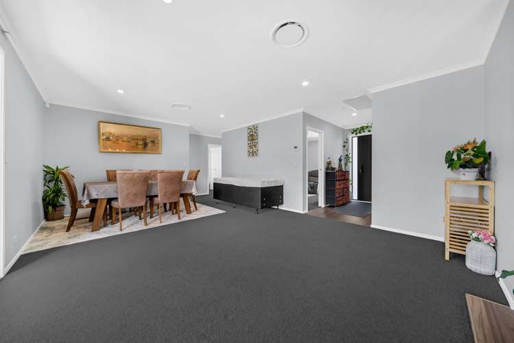 41b LEATHEM CRESCENT_3
