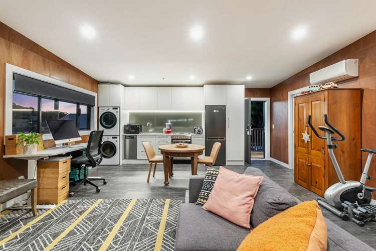 45 Langton Road Stanmore Bay_26