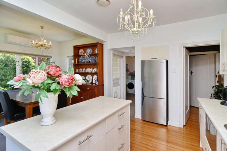 1/2 Barrington Street Somerfield_3