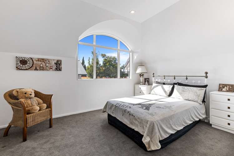 242a Lake Road Hauraki_15