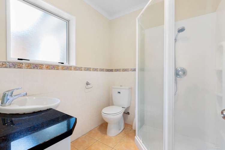 16 Ardkeen Place East Tamaki_12