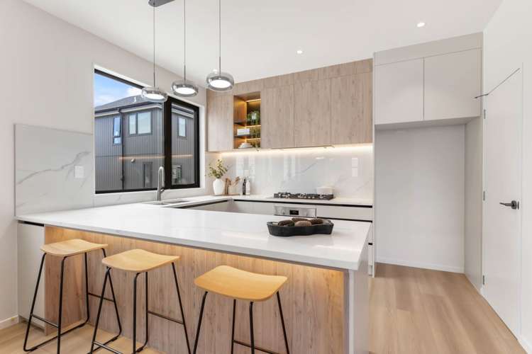 1A-1C Altair Place Windsor Park_4