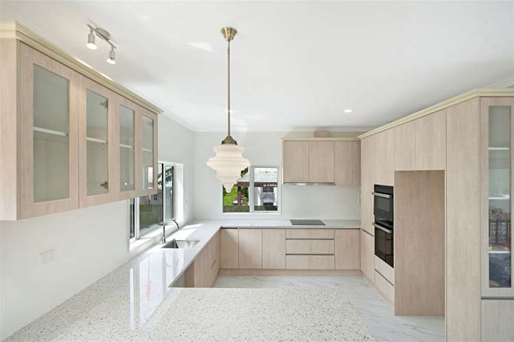 208a Henderson Valley Road Henderson_3