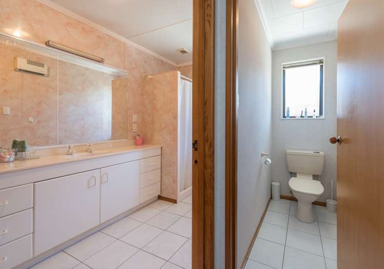 14 Coleridge Place Stoke_14