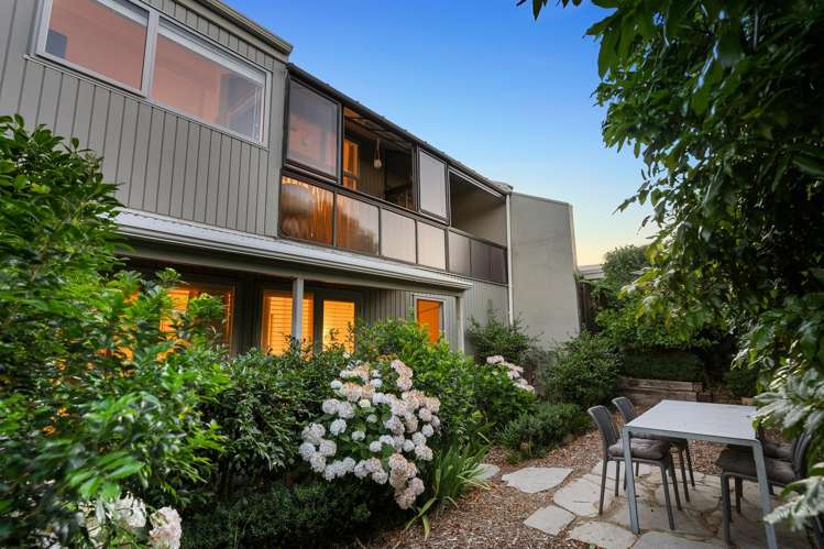 2/38 Challenger Street St Heliers_24