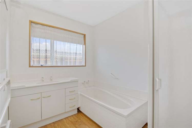 1/5 Murfitt Place Sockburn_10