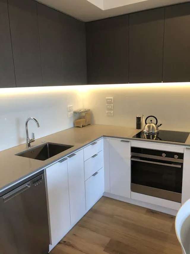 206/1 Kimiora Street Three Kings_4