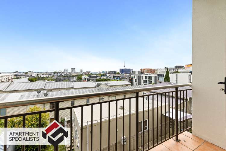 2a/4 Rendall Place Eden Terrace_3