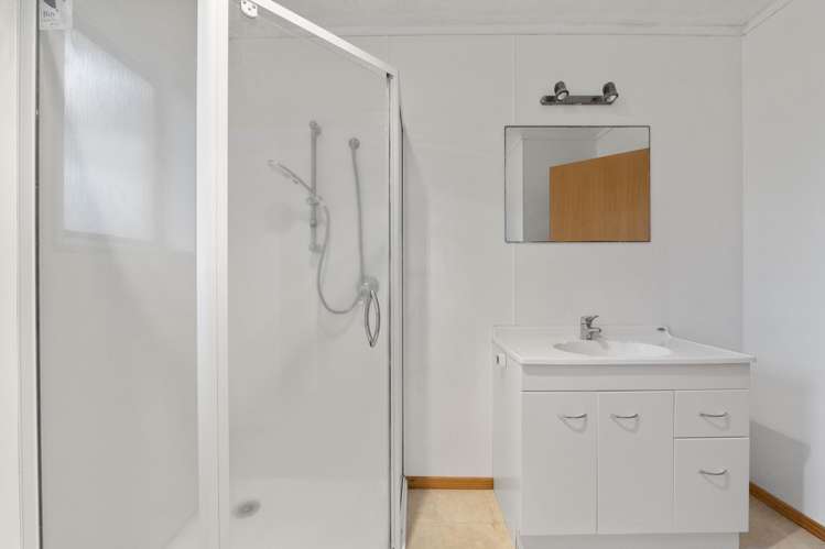 45 Murray Avenue Hawera_11